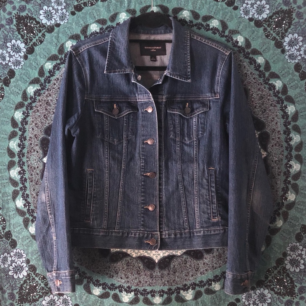 🍌Banana Republic denim jacket 💙